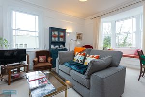 Sitting Room- click for photo gallery